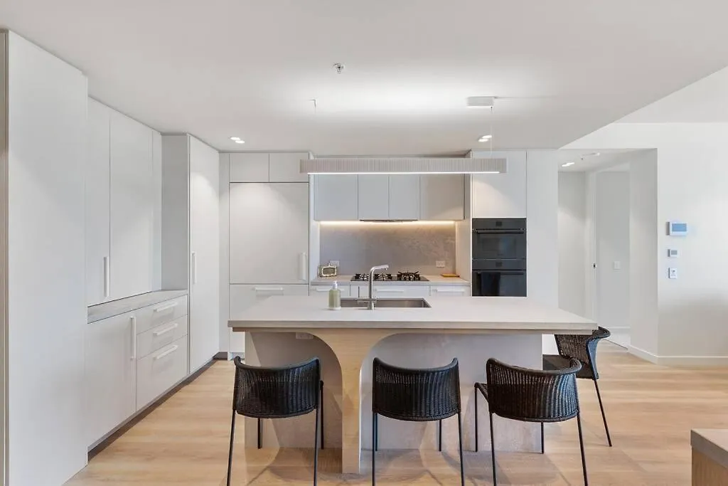Luxurious 2Br 2Ba Oceanfront Apartment Kirra Gold Coast Ausztrália
